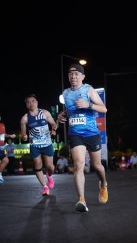 BIB: 00807
                            <button type="button" onclick="openModal(23072159)" class="btn btn-primary btn-sm float-right btn-popup" data-toggle="modal" data-target=".modal-high-quality">
                        <i class="fas fa-shopping-cart"></i> Add to Cart
                    </button>
                                            <button type="button" onclick="isThisMe(23072159, true)" class="btn btn-success btn-sm float-right btn-popup btn-isme hidden" data-toggle="tooltip" data-placement="bottom" title="นี่คือรูปของคุณใช่ไหม คลิกที่นี่เพื่อเอาเข้าอัลบั้ม">
                        <i class="fas fa-plus"></i> Add to album
                    </button>
                    <button type="button" onclick="isThisMe(23072159, false)" class="btn btn-warning btn-sm float-right btn-popup btn-isnotme hidden">
                        <i class="fas fa-ban"></i> Remove from album
                    </button>